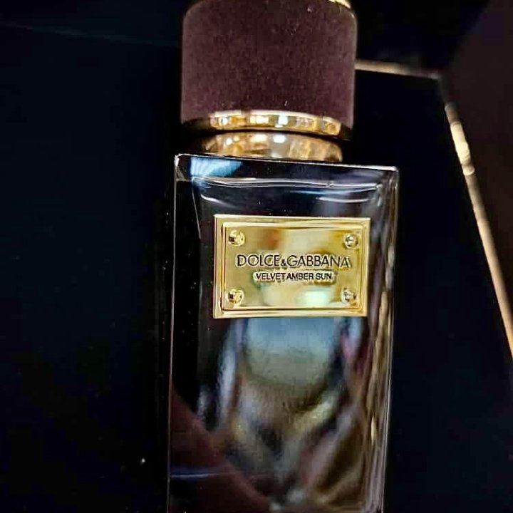 Dolce & Gabbana Velvet Amber Sun