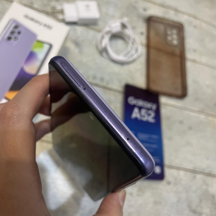 Samsung A52