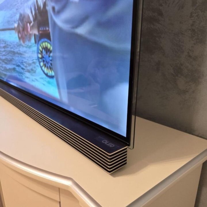 Lg oled signature 65G7V