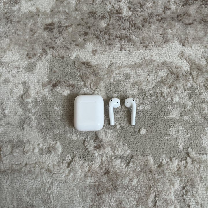 AirPods 2 lightning