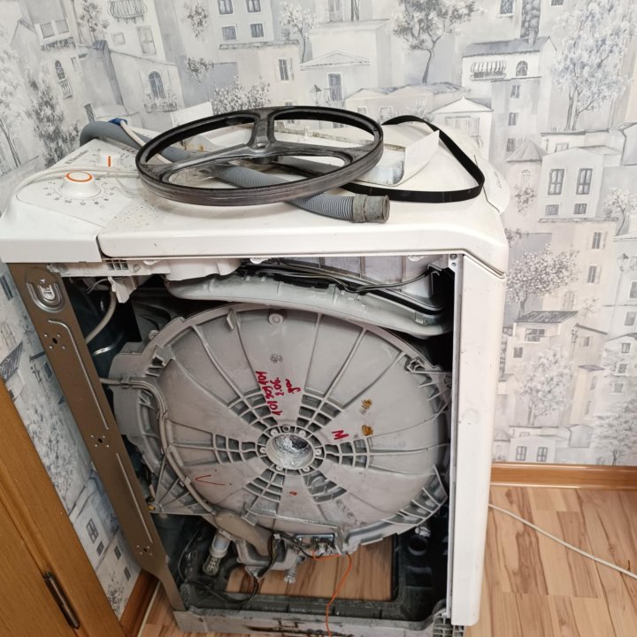 Стиральная машина Electrolux EWT 9125 W