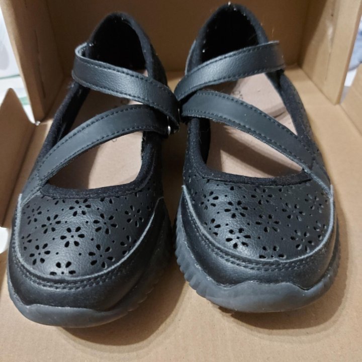 Туфли на девочку