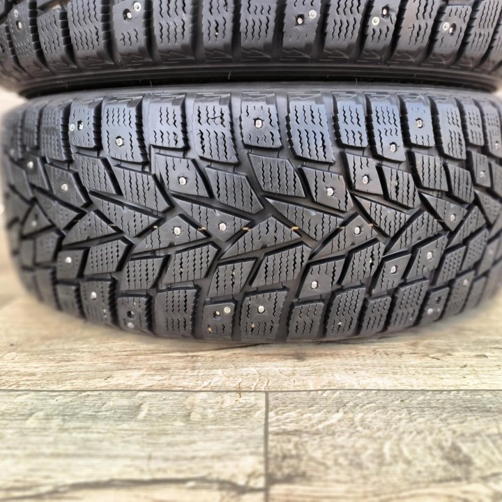 205/55/16, Dunlop Winter Ice 02, 2 шт