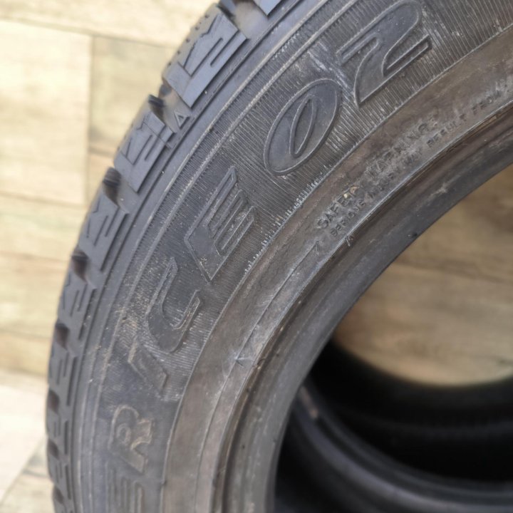 205/55/16, Dunlop Winter Ice 02, 2 шт