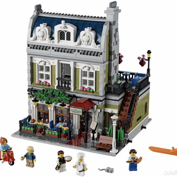 LEGO 10243 Parisian Restaurant