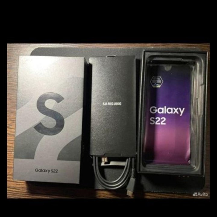 Samsung galaxy s22 8/256 гб