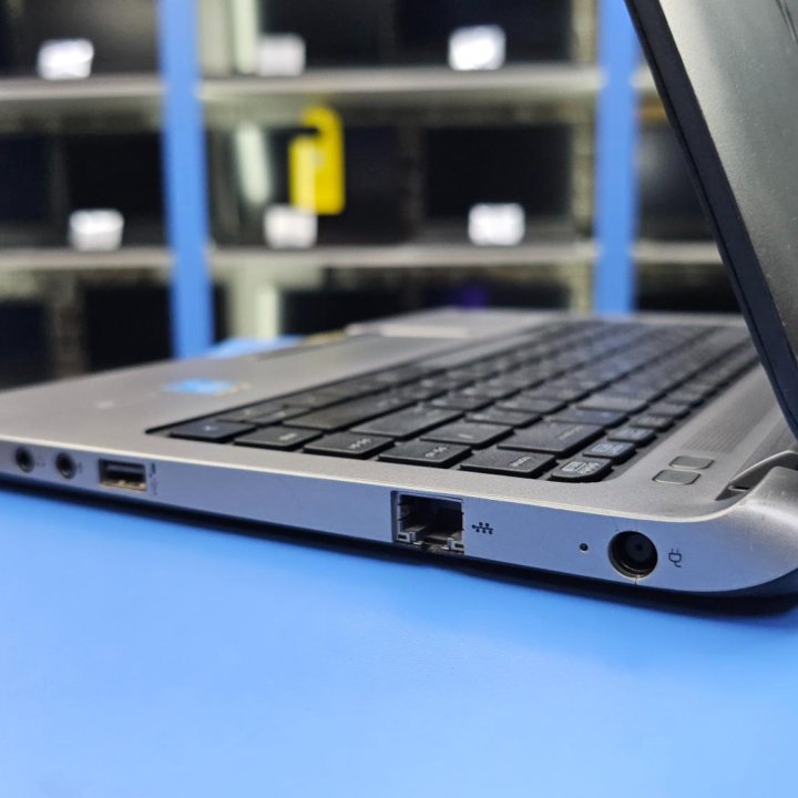 Ноутбук HP ProBook 13.3