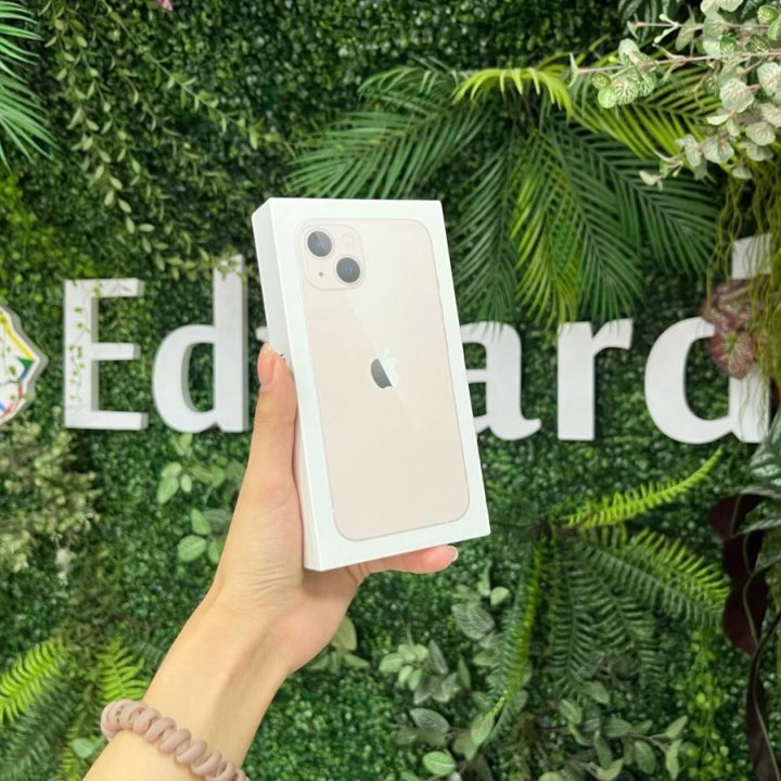 iPhone 13 Pink 256Gb