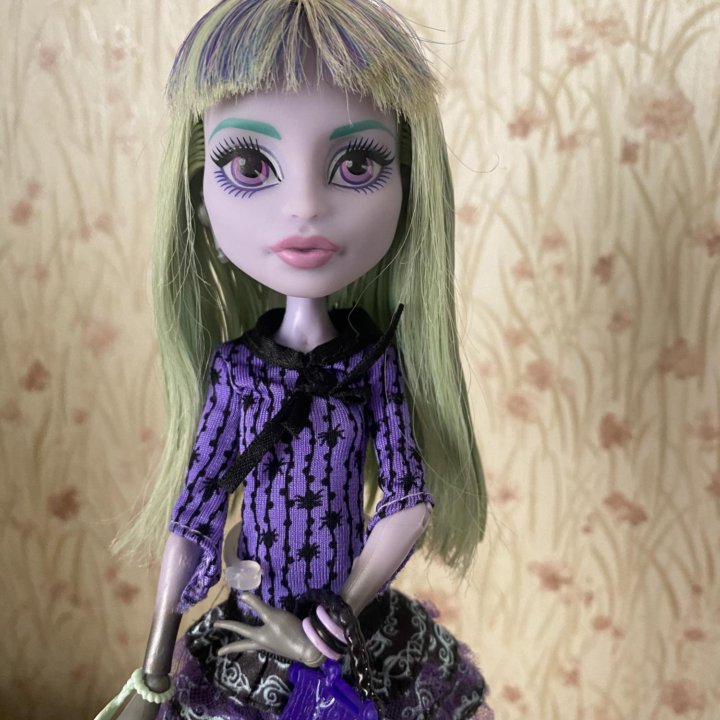 Monster high Твайла 13 желаний