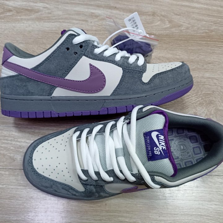 Кроссовки Nike SB Dunk Low Pro