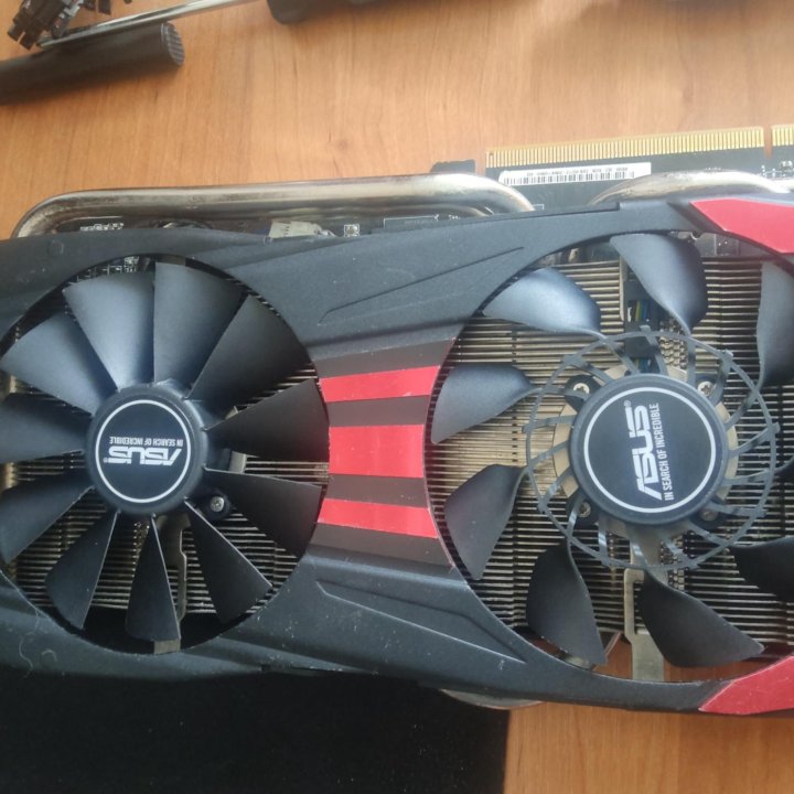 R9 390 ASUS 8Gb