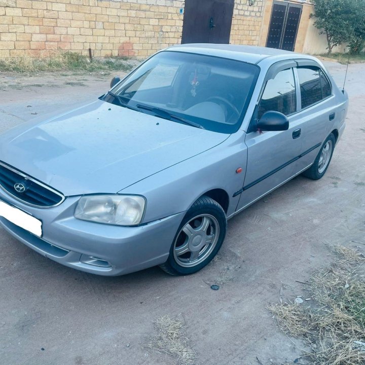 Hyundai Accent, 2005