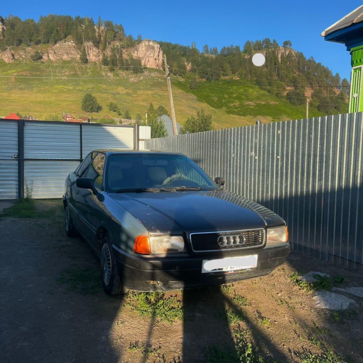 Audi 80, 1988