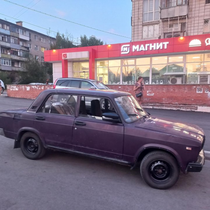 ВАЗ (Lada) 2107, 2001