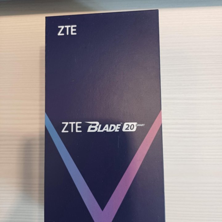 Смартфон ZTE BLADE 20 SMART