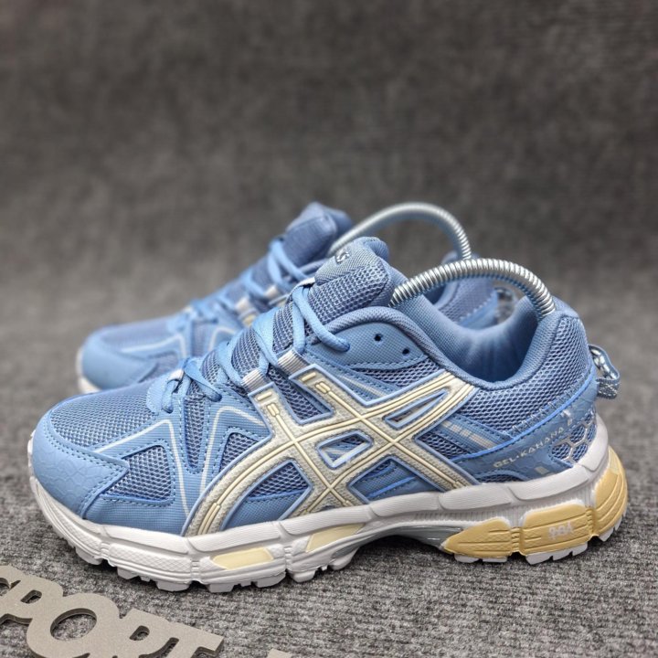 Кроссовки asics