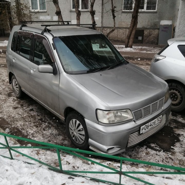 Nissan Cube, 1998