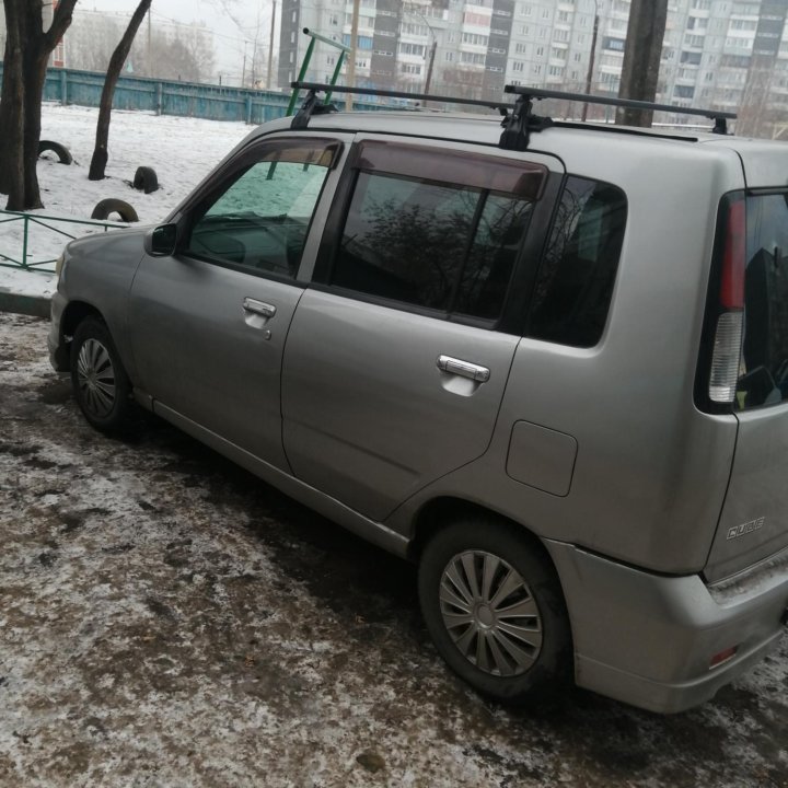 Nissan Cube, 1998