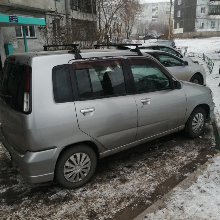 Nissan Cube, 1998