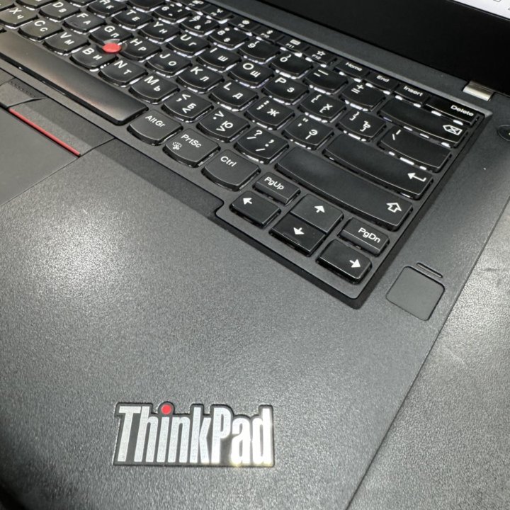 Ультрабук Lenovo Thinkpad T470 Core i5/8/256/FHD