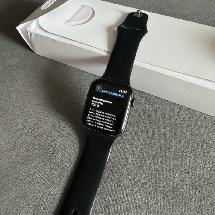 Продам Apple Watch 4/44MM