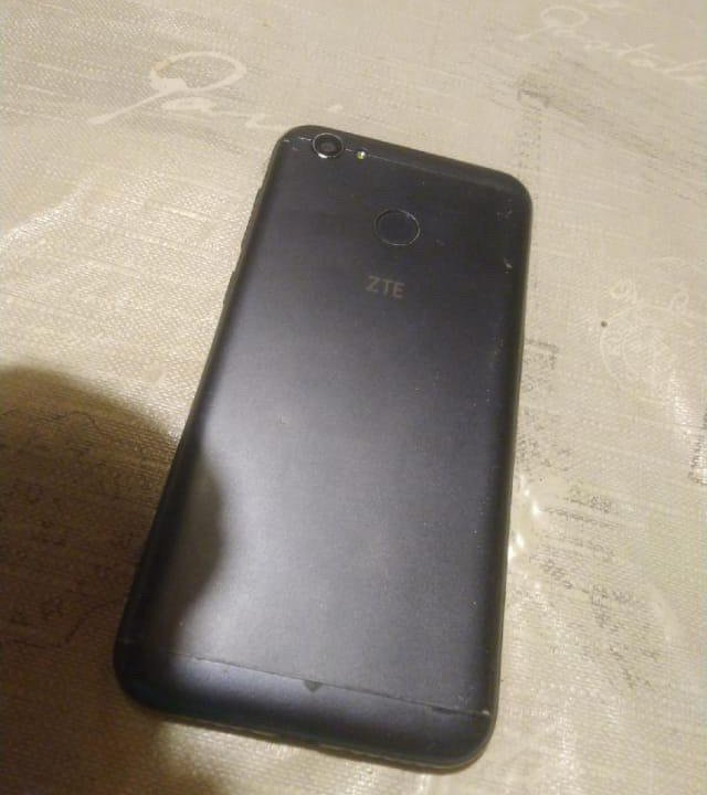 Смартфон ZTE Blade A622