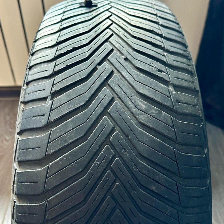 Michelin Crossclimate 2 215/60 R16 95V