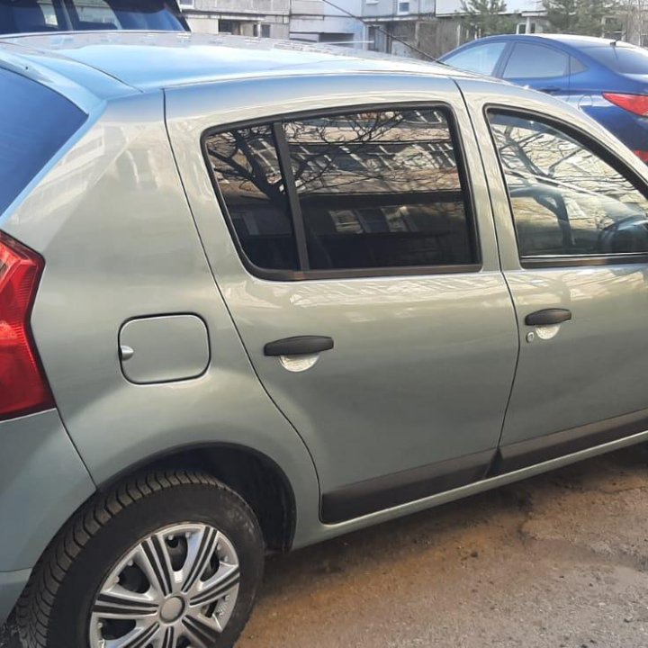 Renault Sandero, 2010