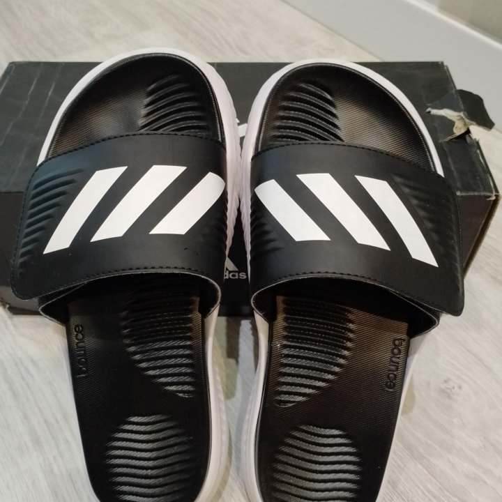 Сланцы adidas