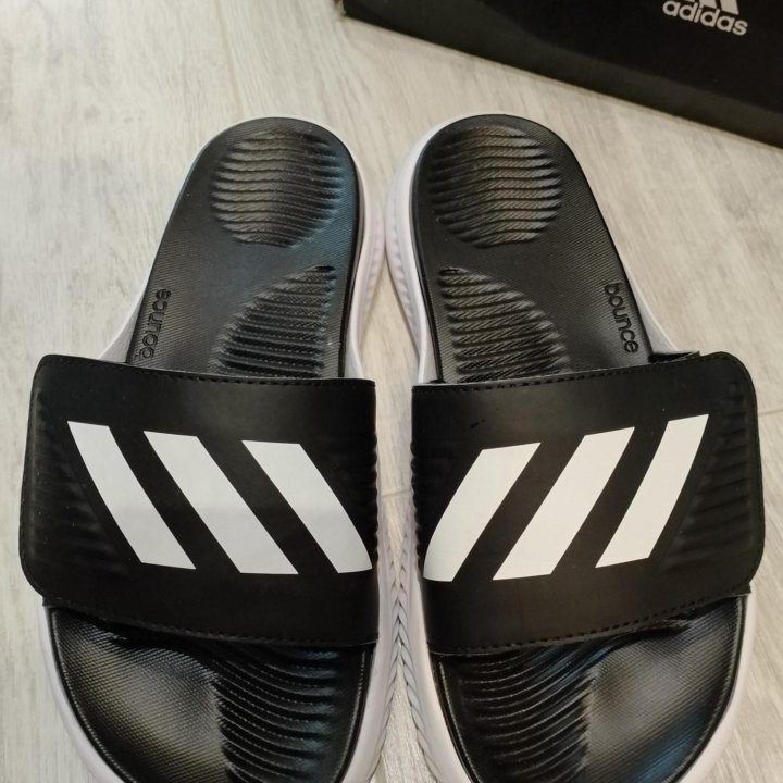 Сланцы adidas