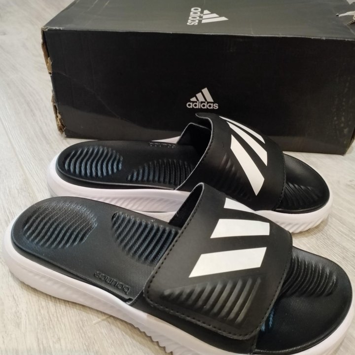 Сланцы adidas