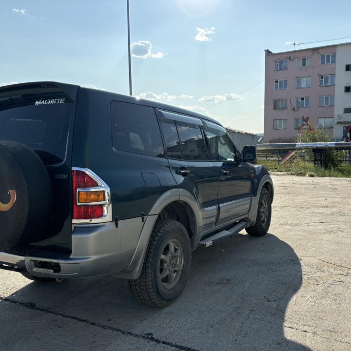 Mitsubishi Pajero, 1999