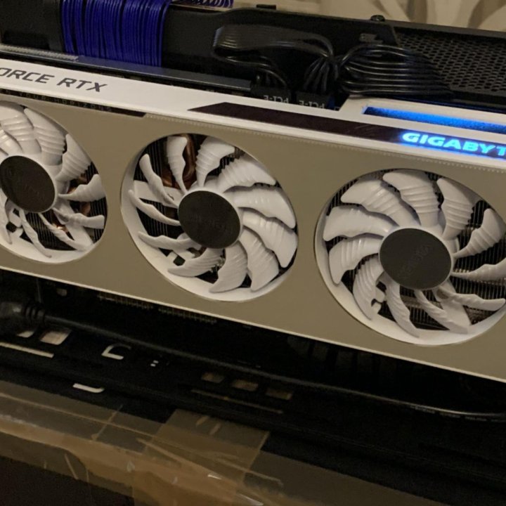 Продаю RTX 3060 Ti vision OC 8gb GeForce