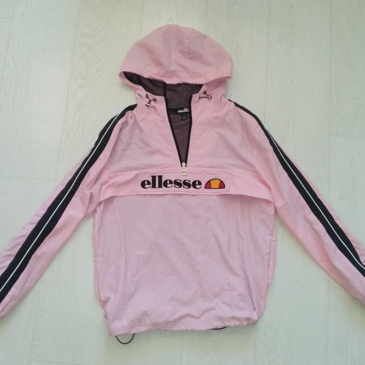 Ветровка ellesse