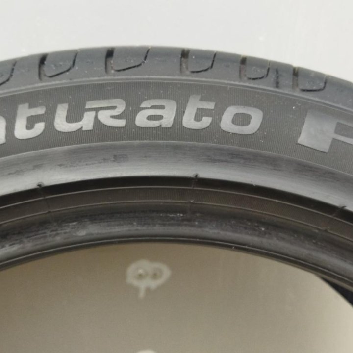 Pirelli Cinturato P7 205/50/R17 89V.