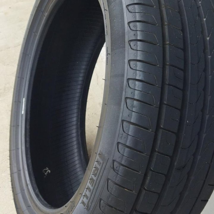 Pirelli Cinturato P7 205/50/R17 89V.