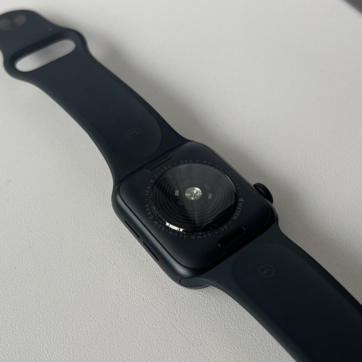 Apple Watch SE 2022 (2nd Gen) 40mm