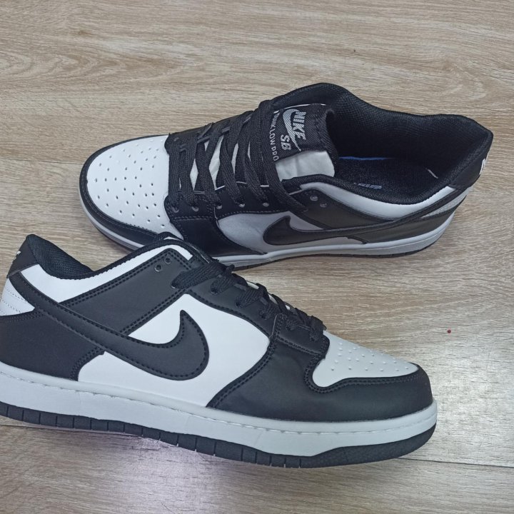 Кроссовки Nike SB Dunk Low