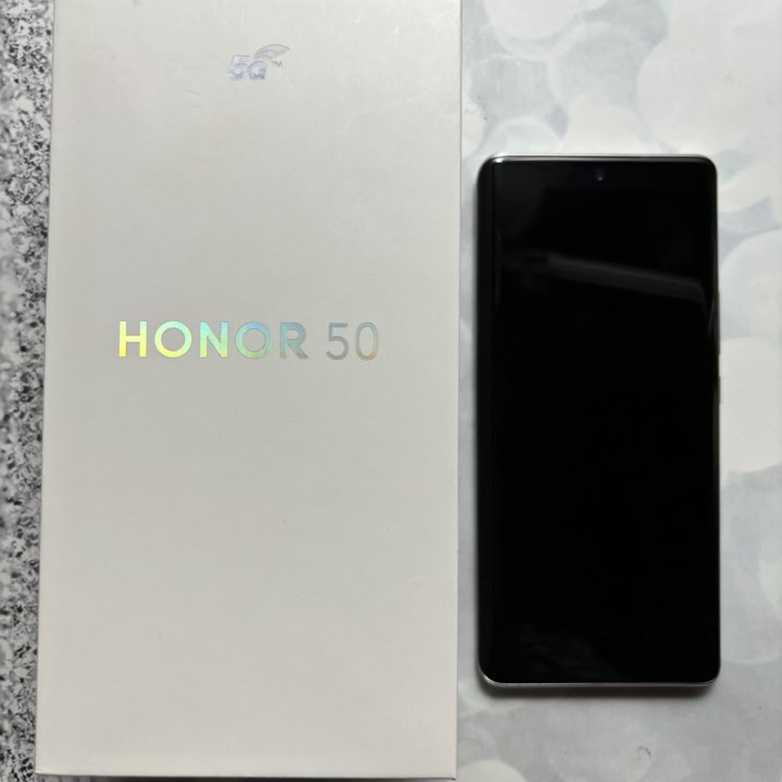 Телефон Honor 50