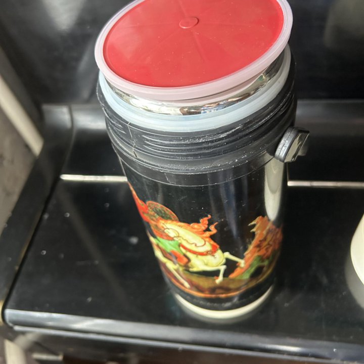 Термосы новые