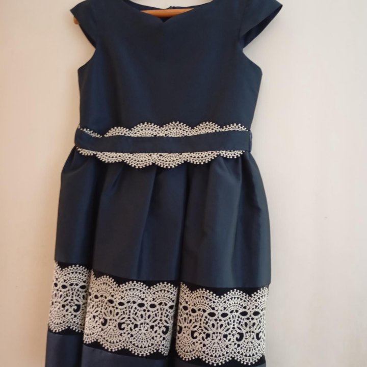 Платье 7-8 лет