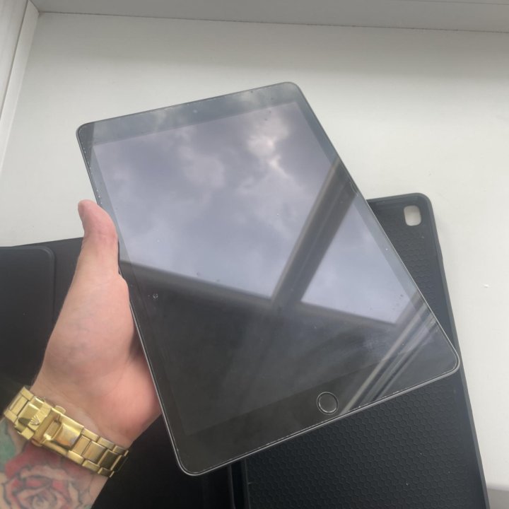 Планшет Apple iPad 10.2 Wi-Fi 256GB Space Grey