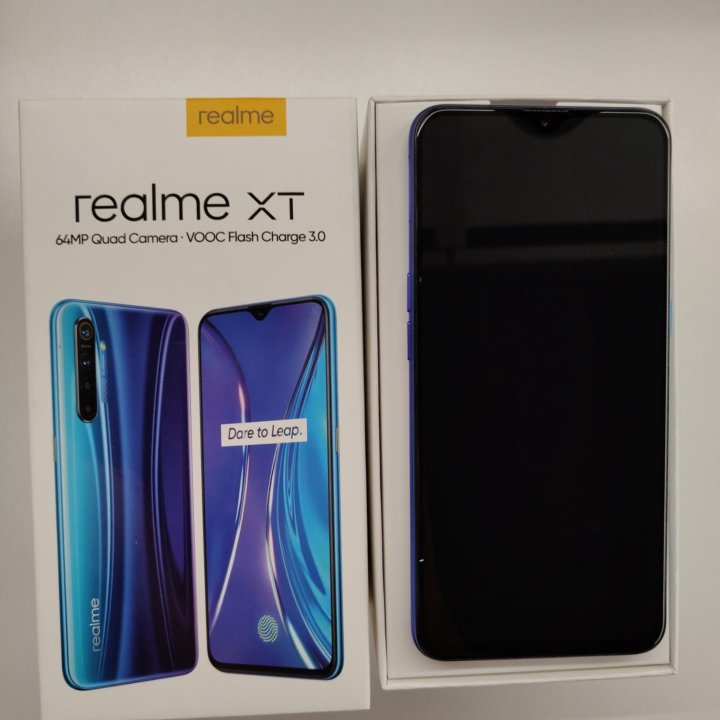 Телефон Realme XT