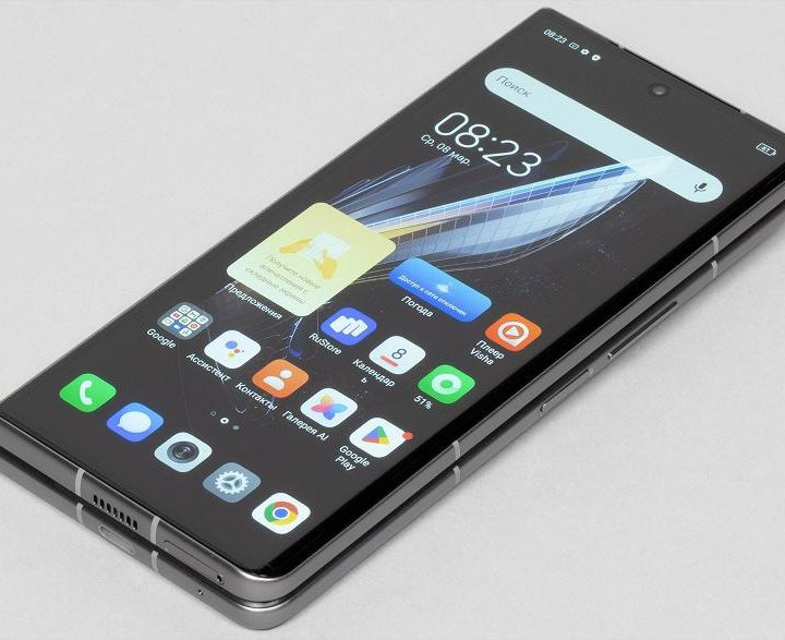 Tecno Pfantom v Fold 12/512