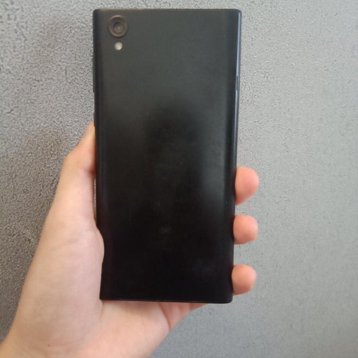 Sony xperia L1