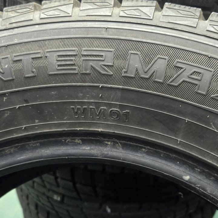 205/65/15 Dunlop WinterMaxx (2019 год).