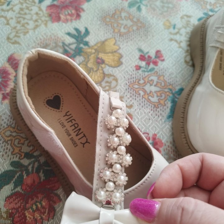 Туфли для девочки