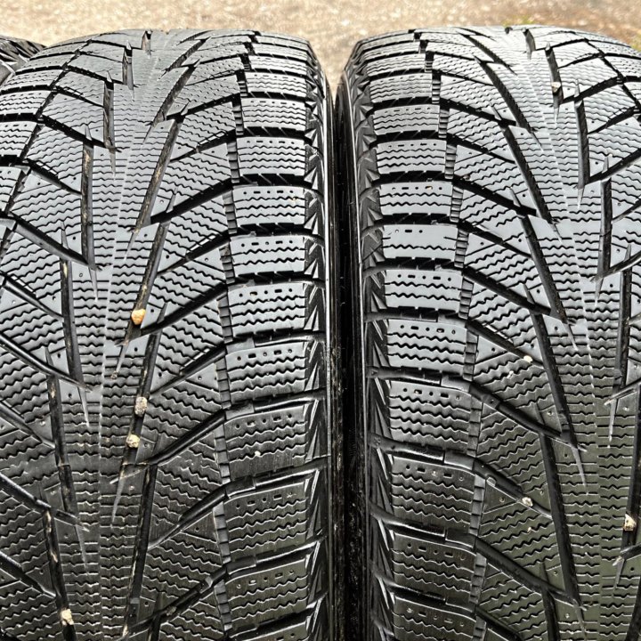 Зима Hankook Winter i*Cept iZ 2 W616 195/65 R15