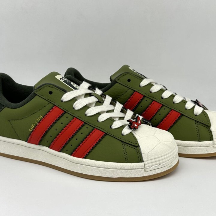 Кроссовки в Уссурийске Adidas Superstar x TMNT