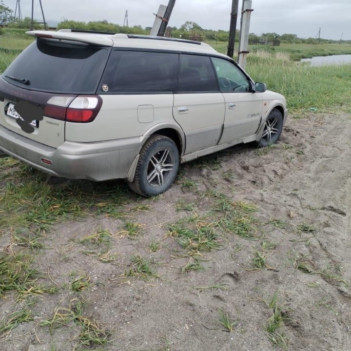 Subaru Legacy, 1998